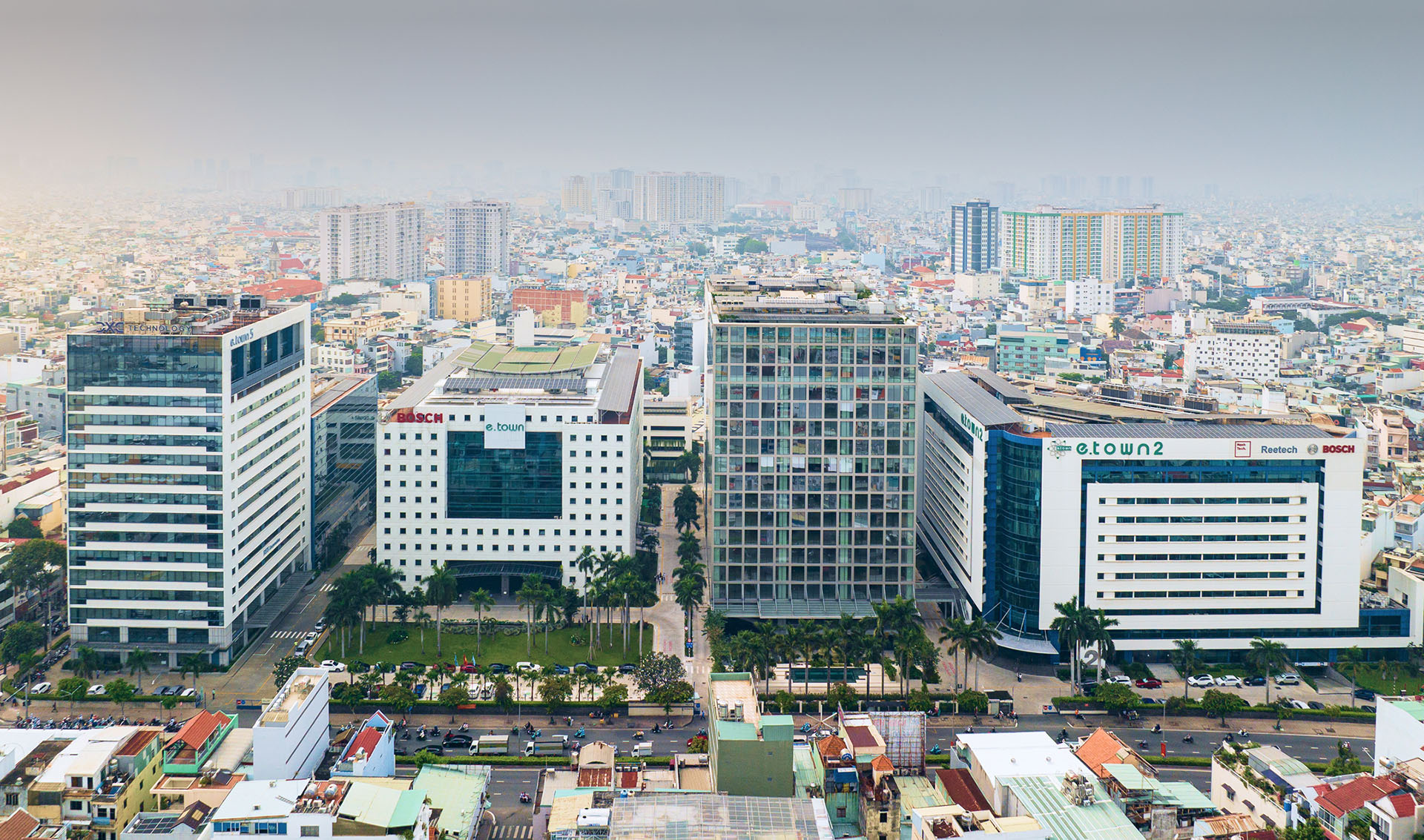 About Ree Banner About Ree Banner